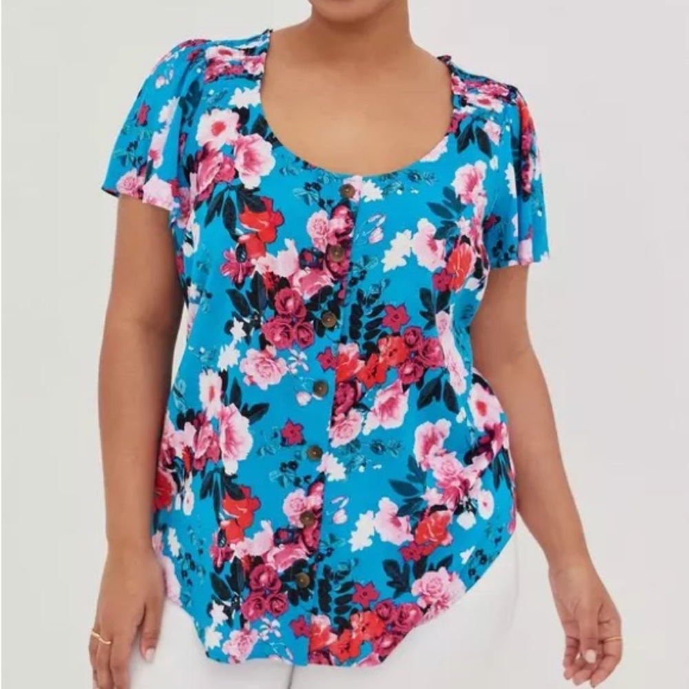 NWT Torrid Button Front Flutter Sleeve Top - Sz 3X